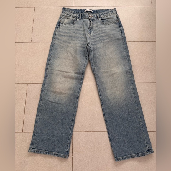 ZARA HIGH RISE Z1975 RELAXED FIT JEANS - Picture 2 of 10